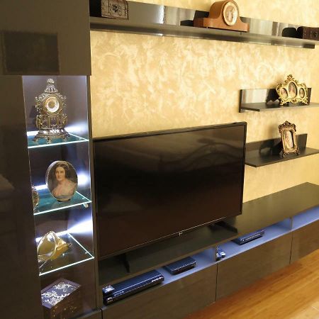 Small Luxury Kapitol Apartment Vienna Luaran gambar
