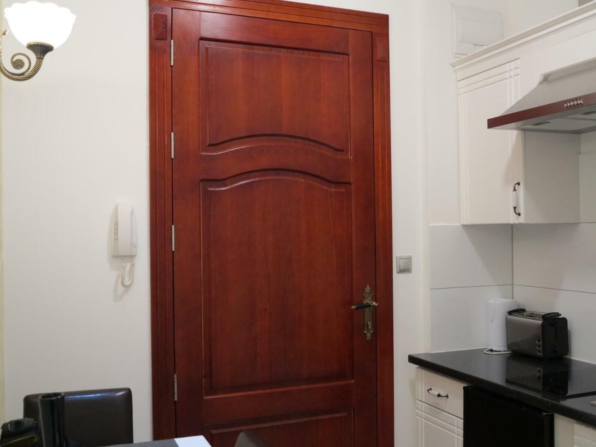 Small Luxury Kapitol Apartment Vienna Luaran gambar