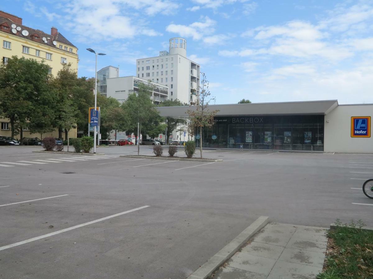 Small Luxury Kapitol Apartment Vienna Luaran gambar