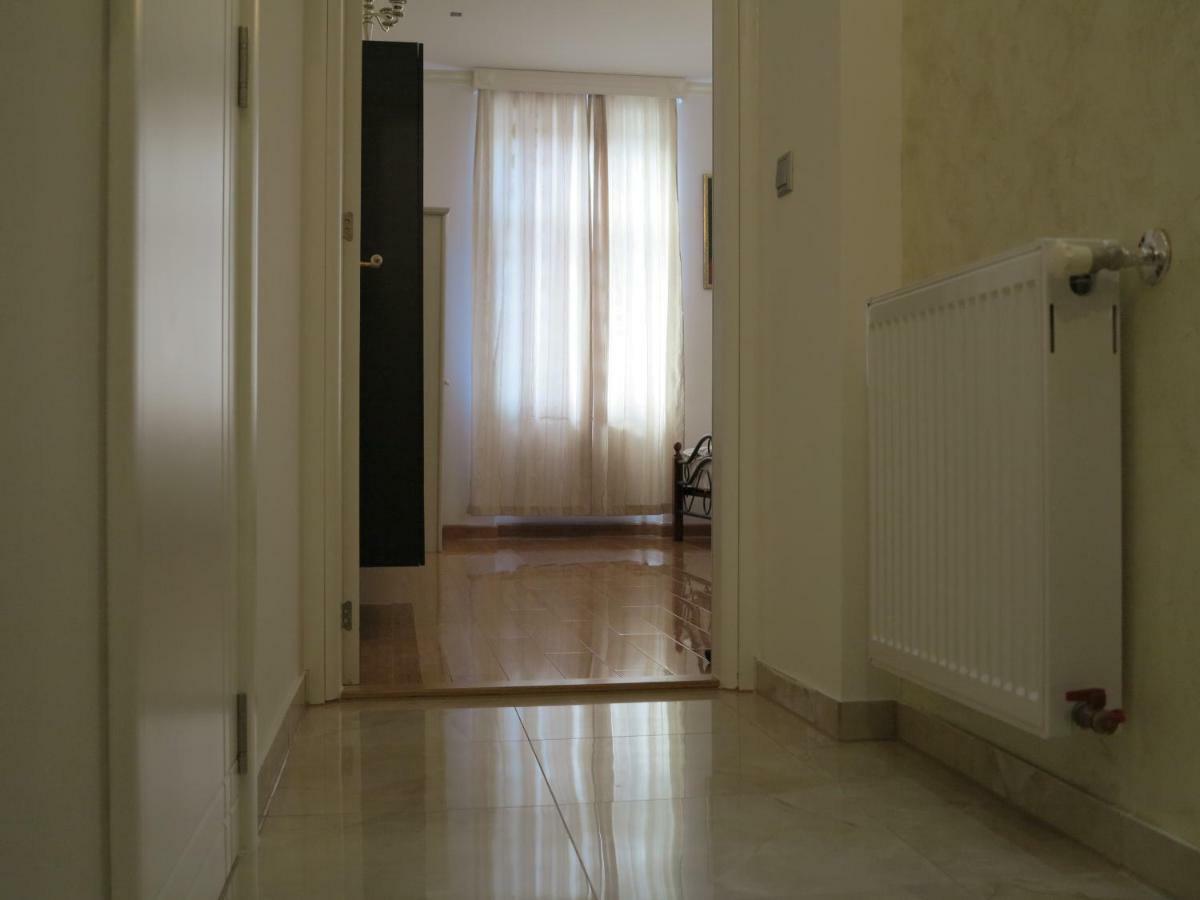 Small Luxury Kapitol Apartment Vienna Luaran gambar